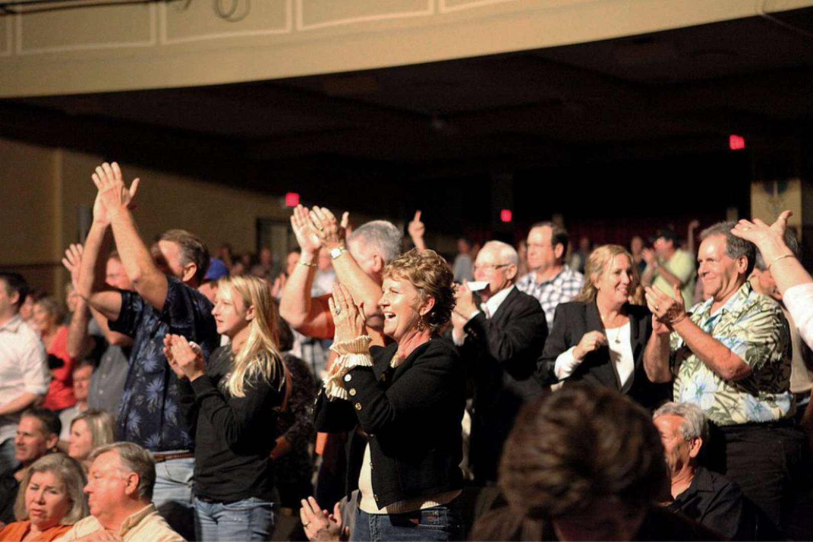 Photo of Sunrise Theatre Audience on their feet clapping