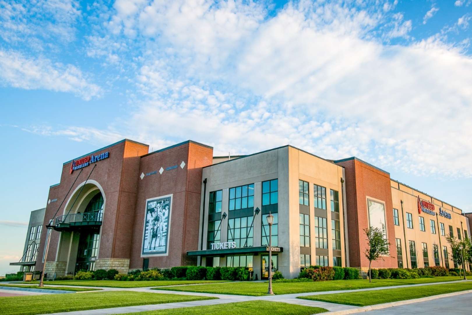 Photo of United Wireless Arena exterior image